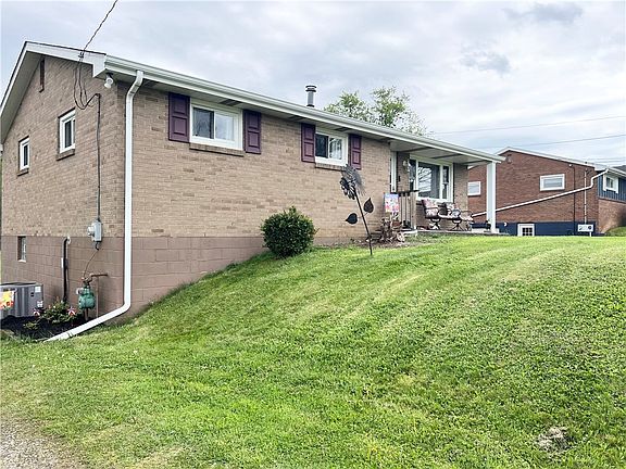 3rd image of 105 Owens View Ave