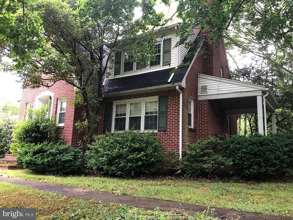 2nd image of 287 Saint Marks Church Rd