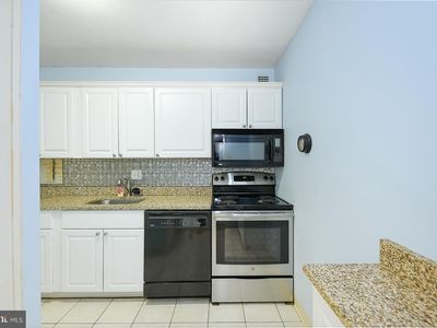 1 E University Pkwy UNIT 406, Baltimore, MD, 21218