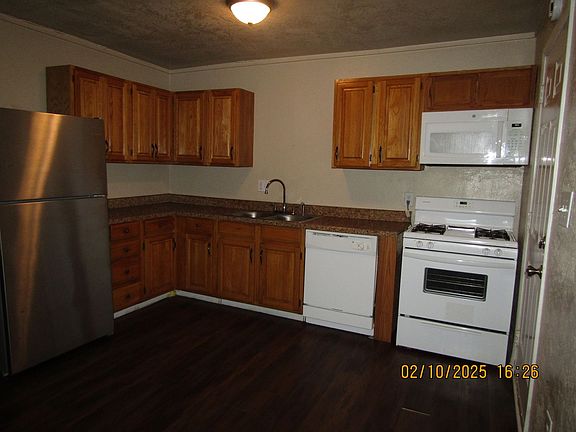 5th image of 2206 NW 26th St