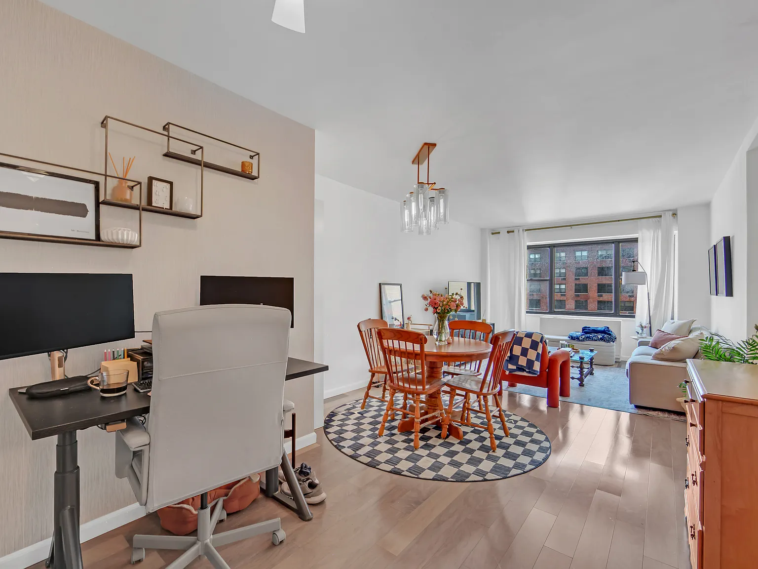 345 East 80th Street — Photo 4