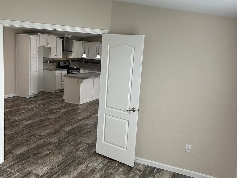 Palm Lodge Estates — Photo 102