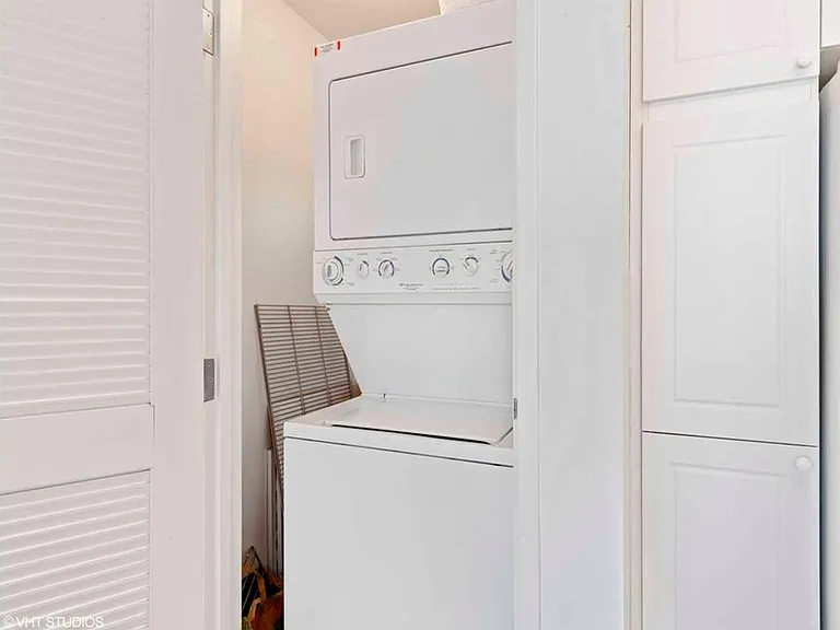 1720 Maple Ave #2470 — Photo 9