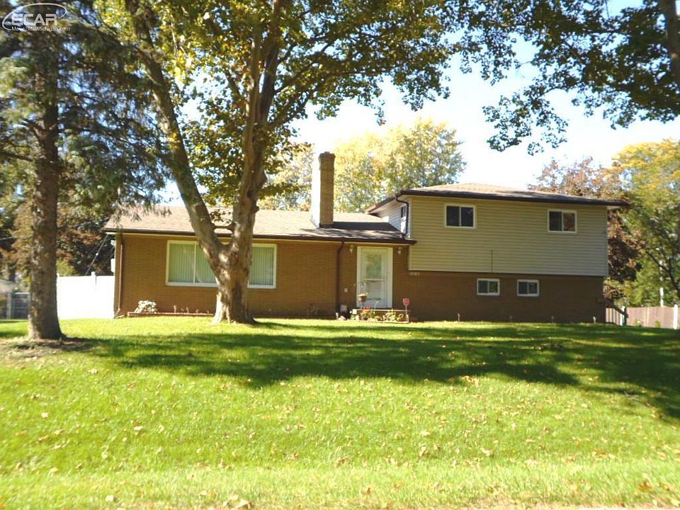 1st image of 2089 Thistlewood Dr
