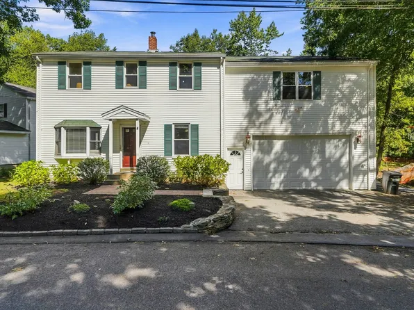 8 Rangeway, Lexington, MA 02420