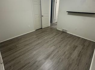 61 N Roselawn St, Pontiac, MI 48342