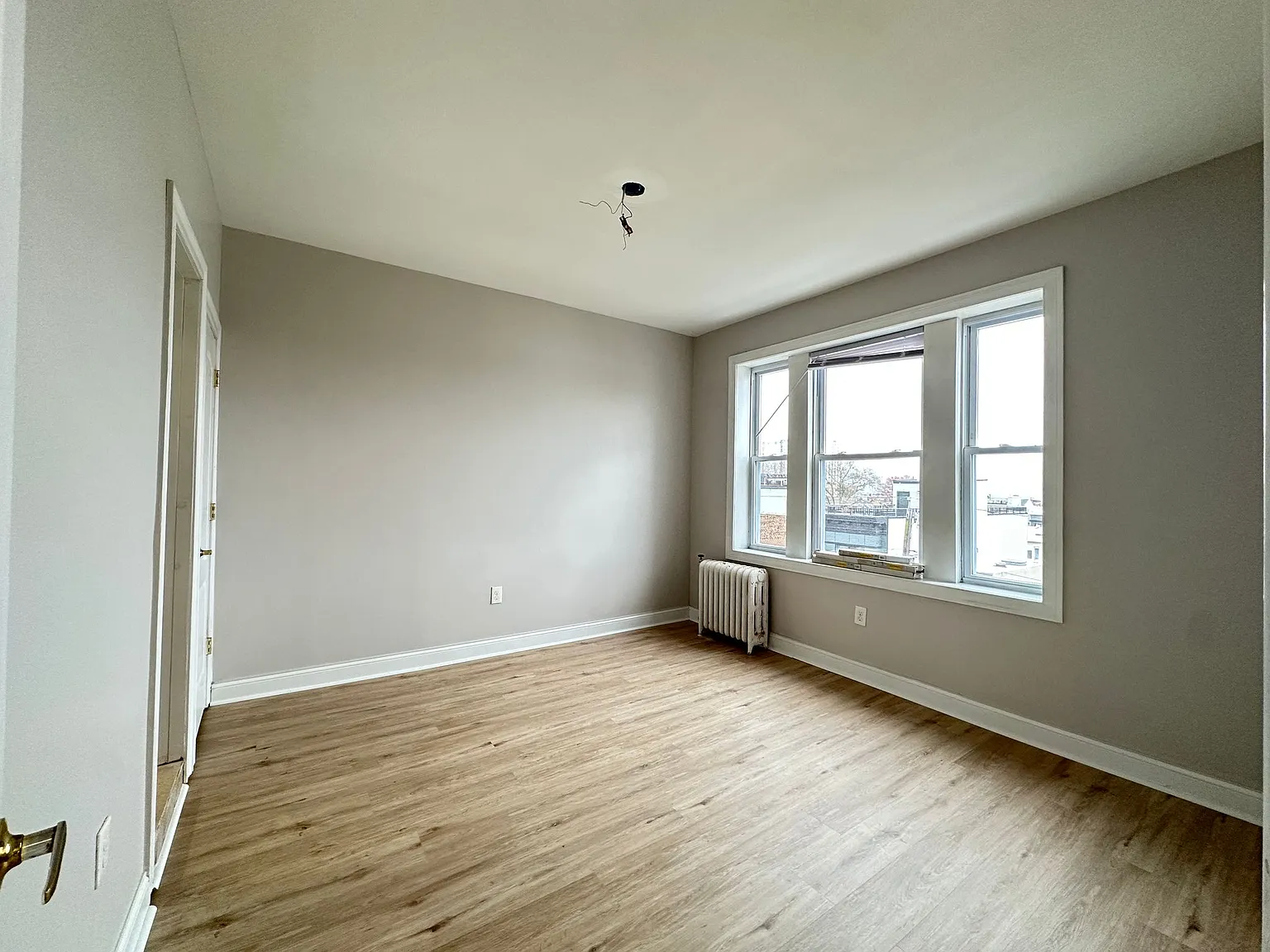 76 Congress Street — Photo 4