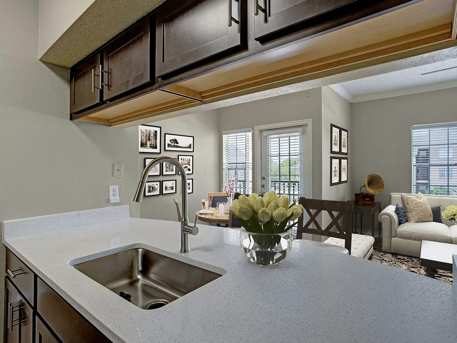 Arbors at Wolf Pen Creek Apartments — Photo 4