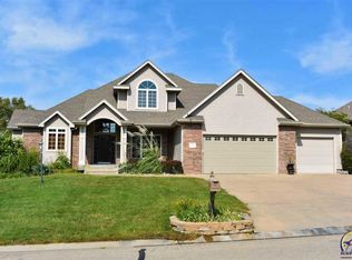 7342 SW Kings Forest Rd, Topeka, KS 66610