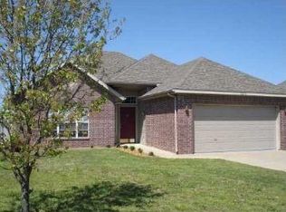 2210 Lakeside Ave, Springdale, AR 72764