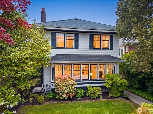 5265 16th Avenue NE, Seattle, WA 98105