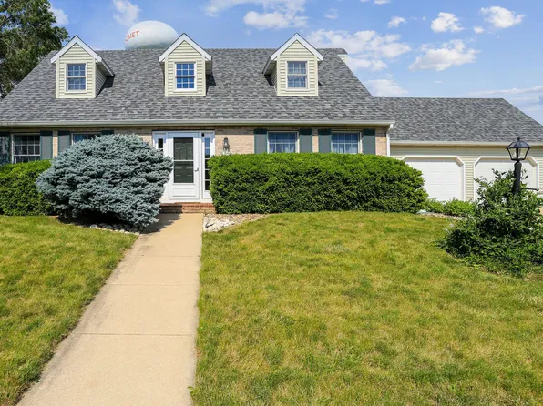 406 Jeffery Dr, Mahomet, IL 61853