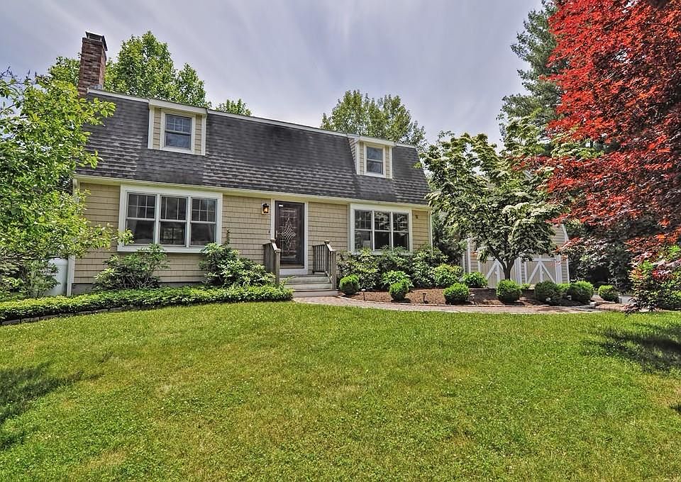 51 Orchard St, Millis, MA 02054 | Zillow