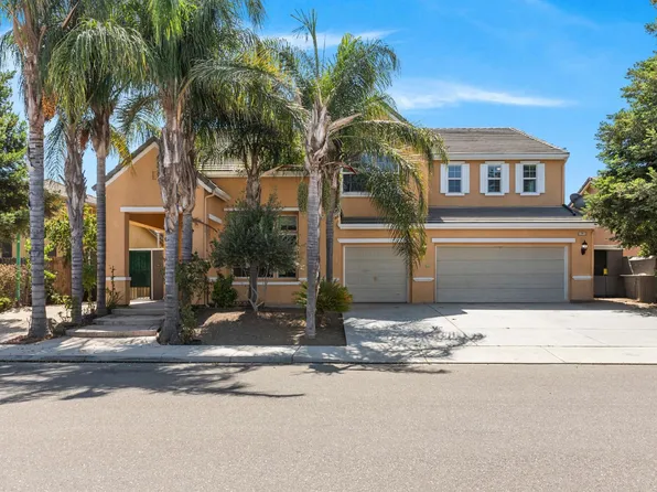 656 Cedar Mountain Dr, Newman, CA 95360