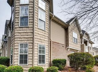 8933 Rosalyn Glen Rd, Cornelius, NC 28031