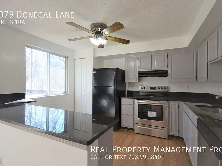 8079 Donegal Ln — Photo 2