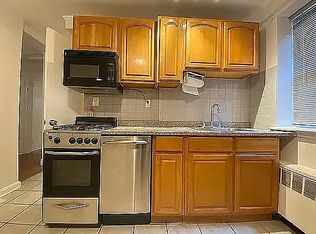44-17 31st Ave #2, Astoria, NY 11103