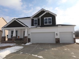 2745 Saltsprings Dr, Saline, MI 48176