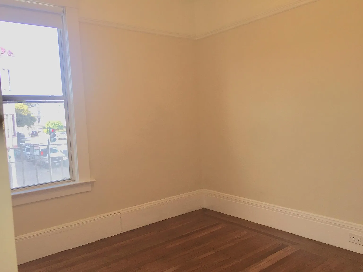 1401 Chestnut St — Photo 4