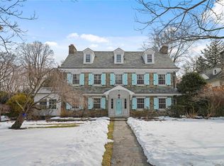 650 Ely Ave, Pelham, NY 10803