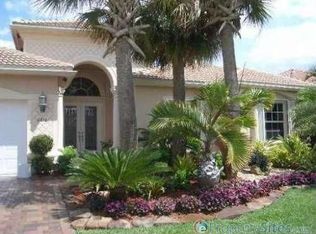 6810 Milani St, Lake Worth, FL 33467