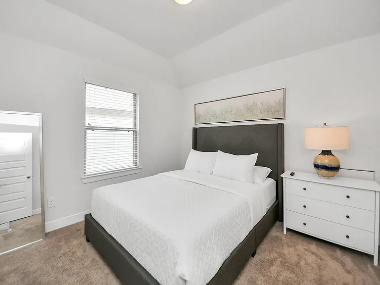 10410 Carina Cloud Ln — Photo 43