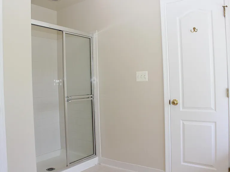 1729 Stuart Pointe Ln — Photo 9