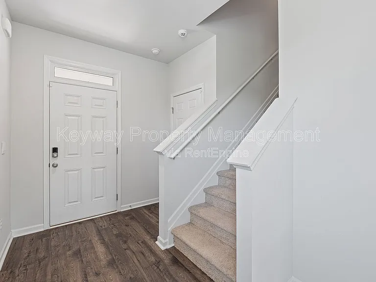 1429 Deer Hollow Run — Photo 3