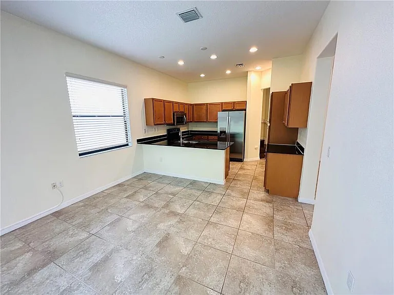 3512 SW 93rd Ave — Photo 13