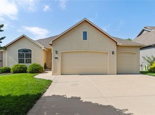 13304 W 173rd Pl, Overland Park, KS 66221