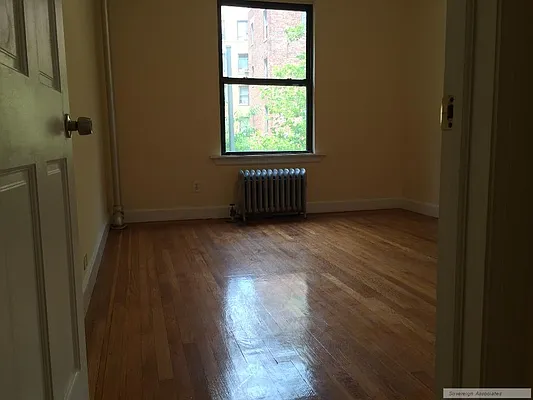 Rented by Sovereign Associates | media 36