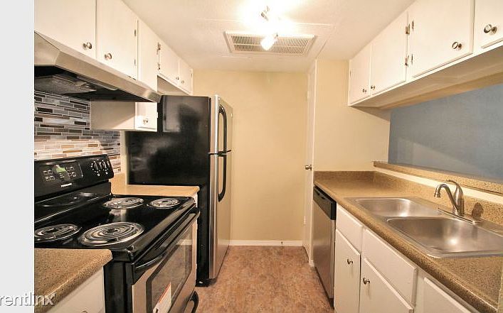 08_14894224220407244078404418000A020