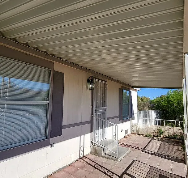 6720 Conestoga Pkwy — Photo 10