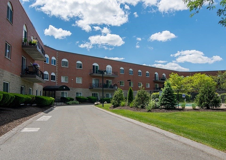 1st image of 44 Loomis St APT 308A