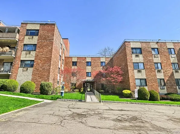 115 Dehaven Drive #302, Yonkers, NY 10703