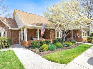 3111 Lake Terrace Ct, Richmond, VA 23235