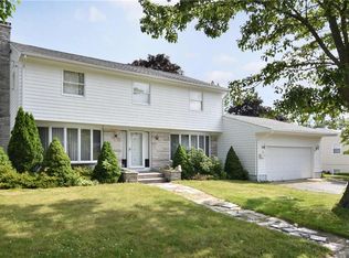 100 Plymouth Rd, East Providence, RI 02914