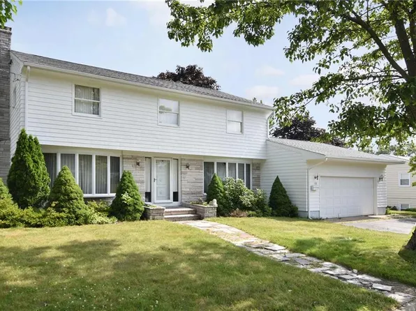 100 Plymouth Rd, East Providence, RI 02914