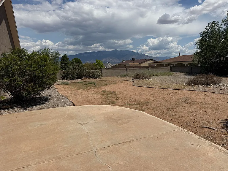 7328 Pechora Dr NE — Photo 23