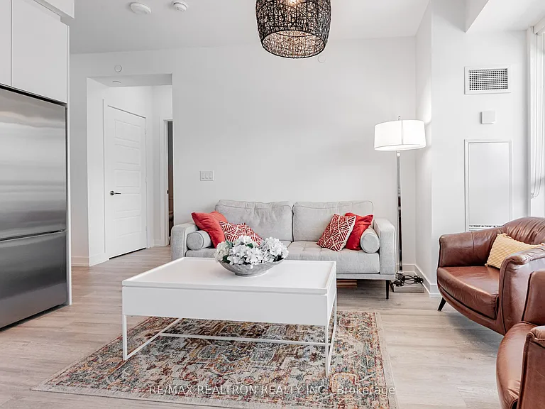 333 Sea Ray Ave #D315 — Photo 2