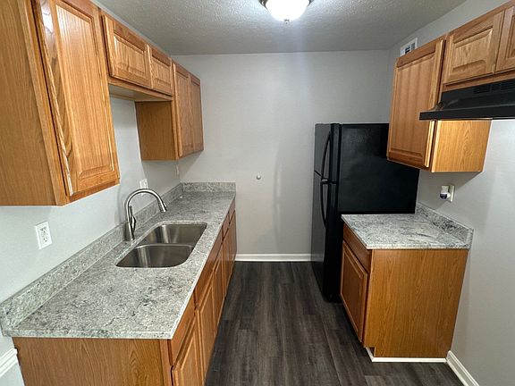 3rd image of 6512 Six Mile Ln #6-1