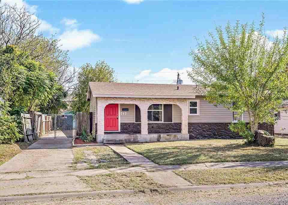 1st image of 717 Lansdown Dr