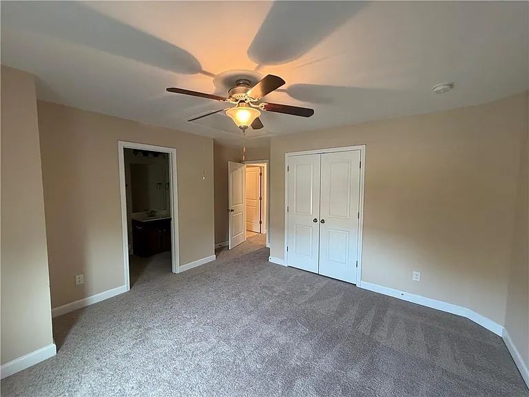 4525 Highfield Dr — Photo 22