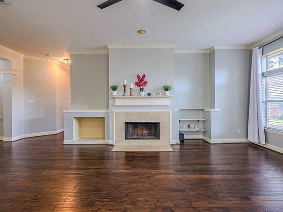 4th image of 2911 Maple Bend Dr