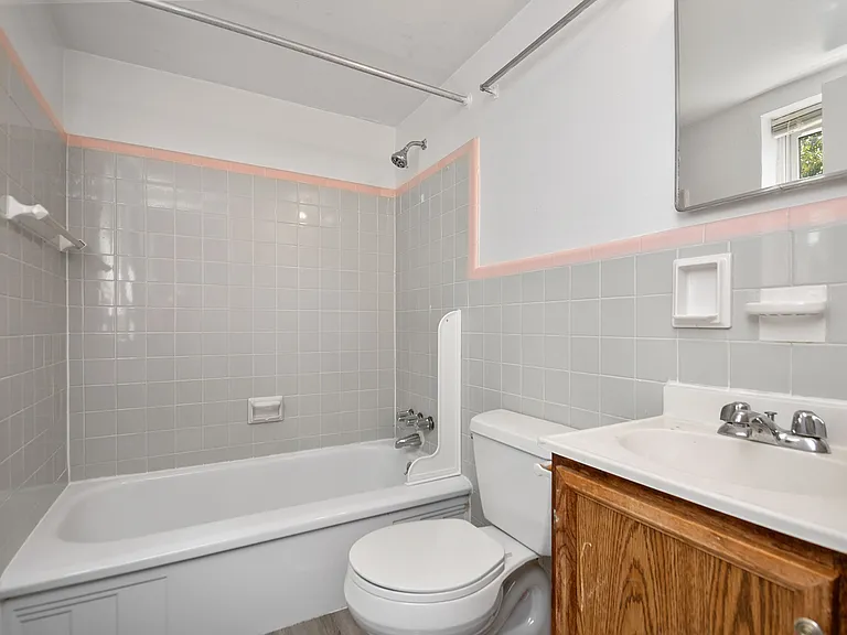 one bed bath one bed bath