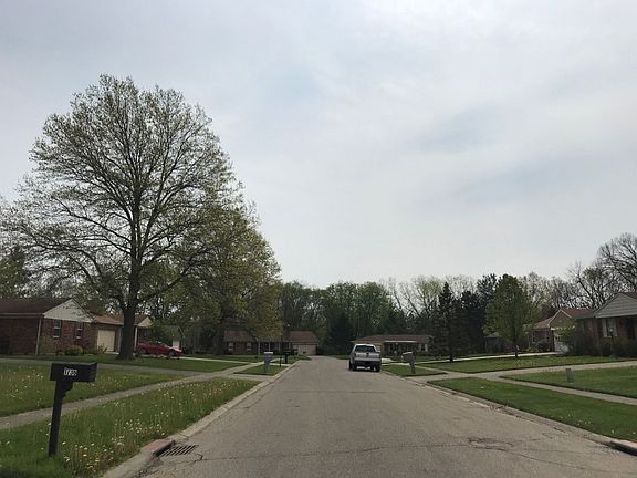 4th image of 1727 Millspring Ct