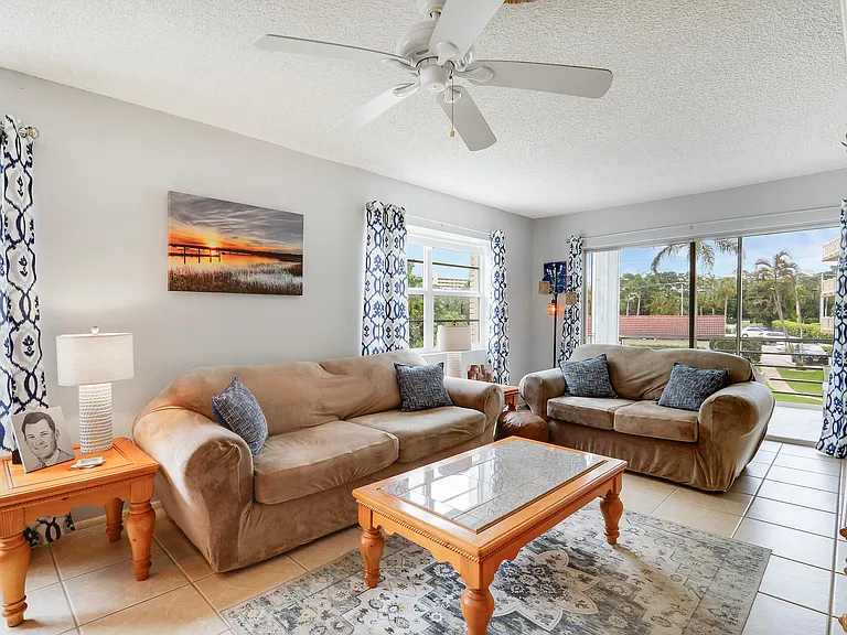 308 Golfview Rd #201 — Photo 8