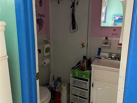 3rd image of 73 E 7th St