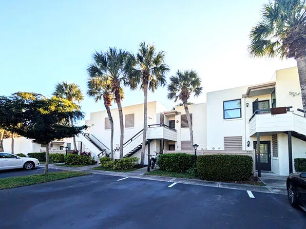 345 Springdale Drive, Bradenton, FL 34210