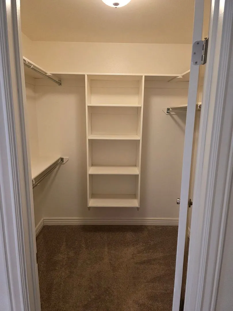 Great Home Available — Photo 4
